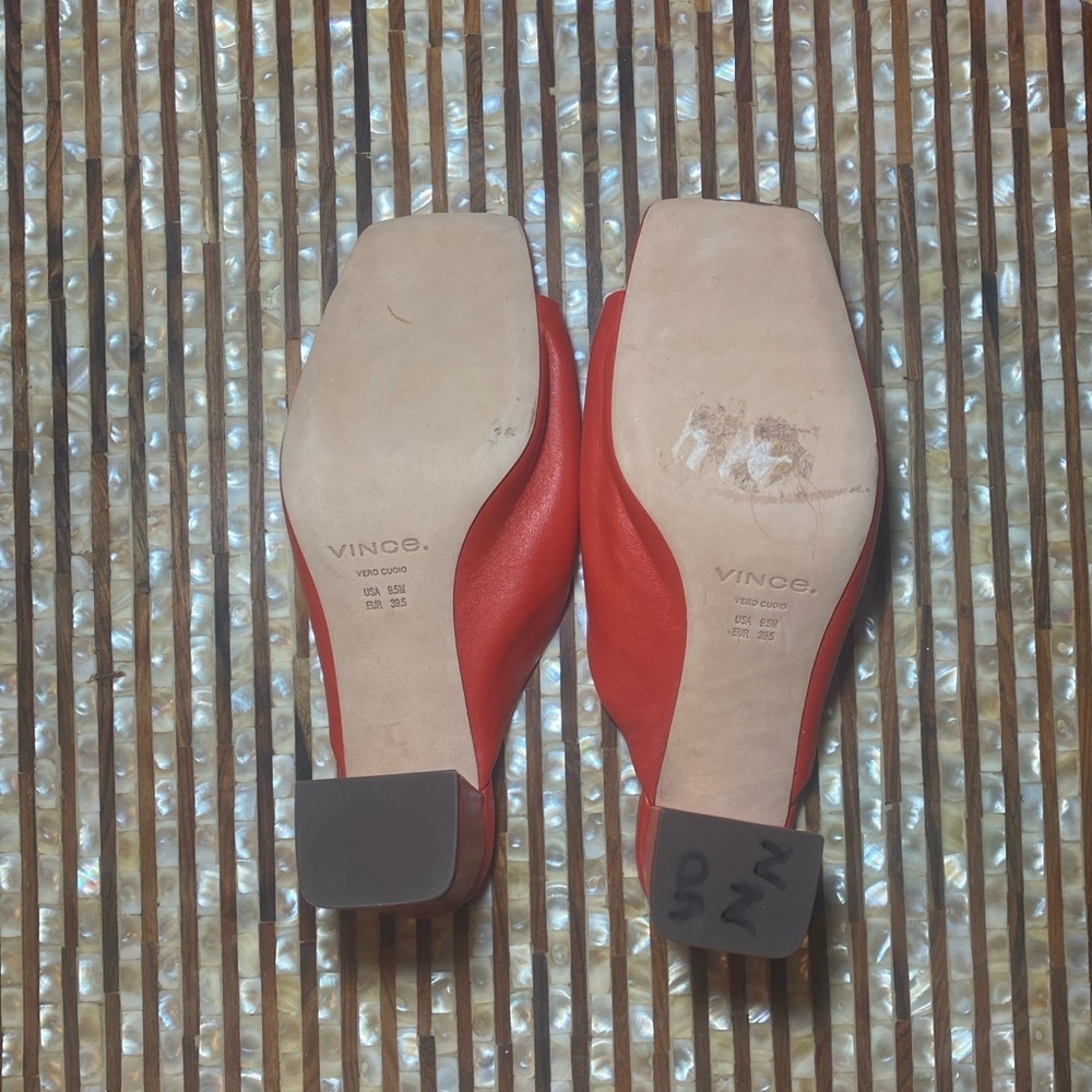 Vince Never Worn Designer Luxury Red Elizabeth Leather Open Toe Block Heel Mules - Picture 3 of 10